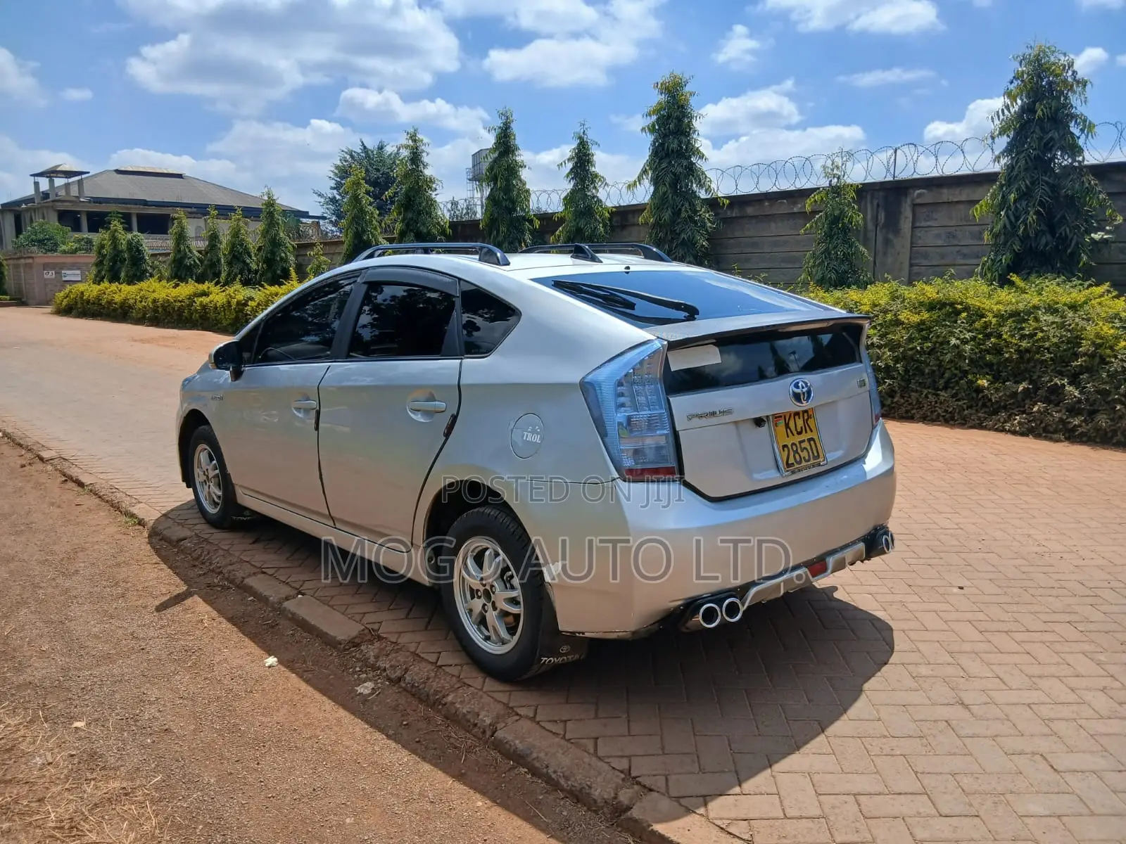 Toyota Prius 2011 Silver