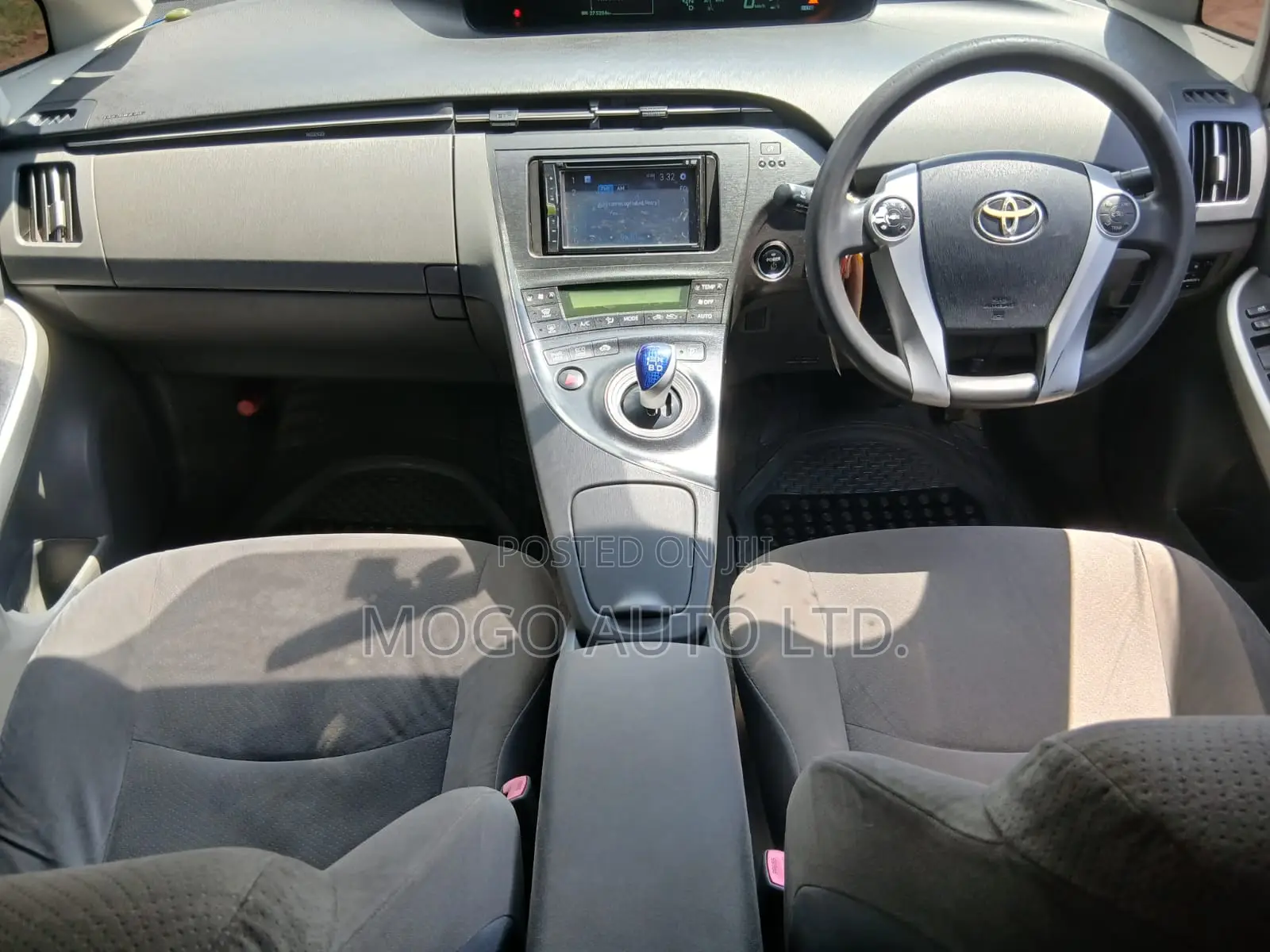 Toyota Prius 2011 Silver
