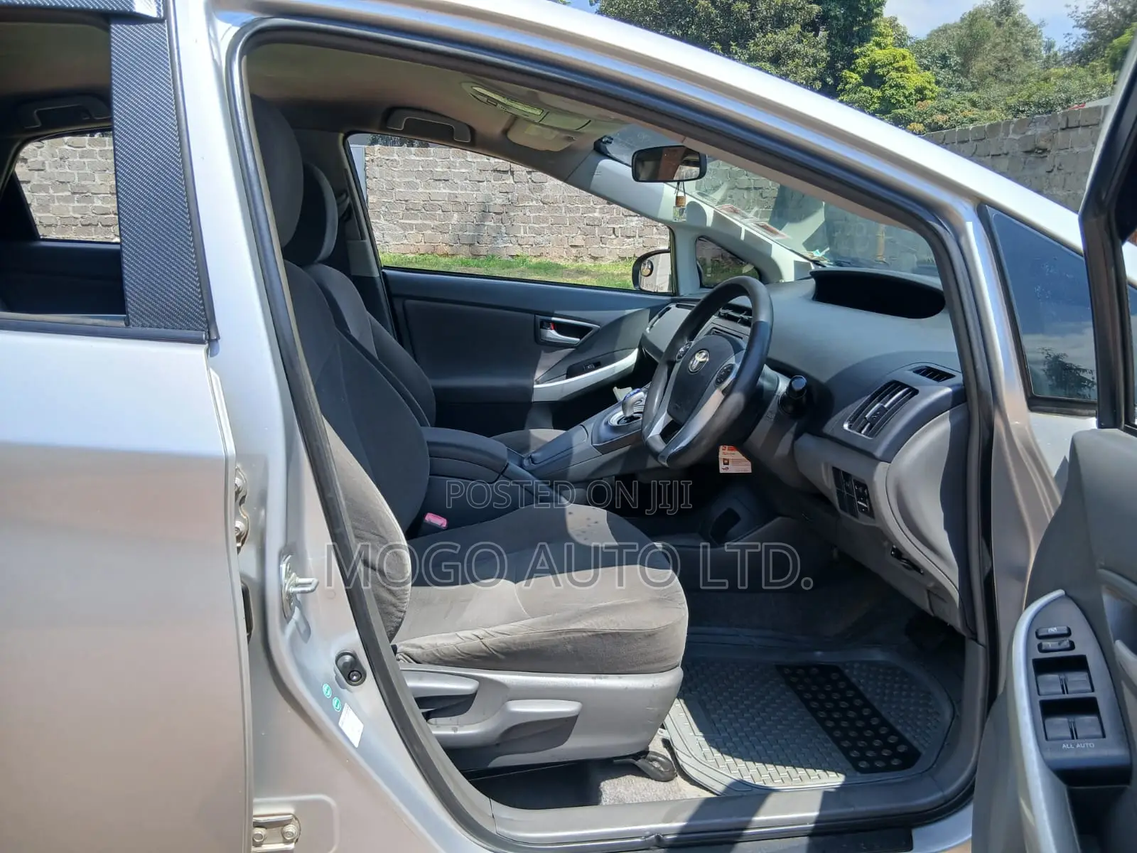 Toyota Prius 2011 Silver