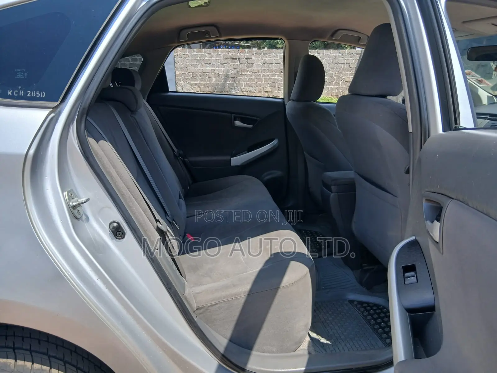 Toyota Prius 2011 Silver