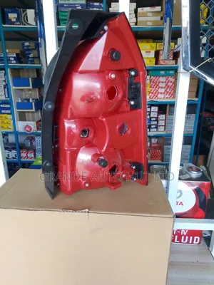Tail Lamp Left Hyundai Tucson 2007