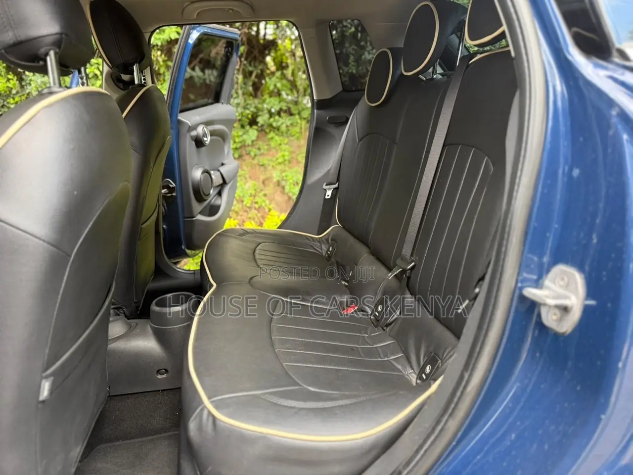 Mini Cooper 2016 Blue