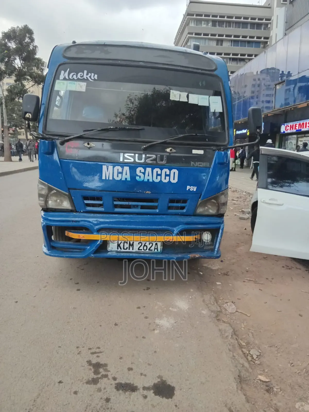 Isuzu NQR 2017 Blue