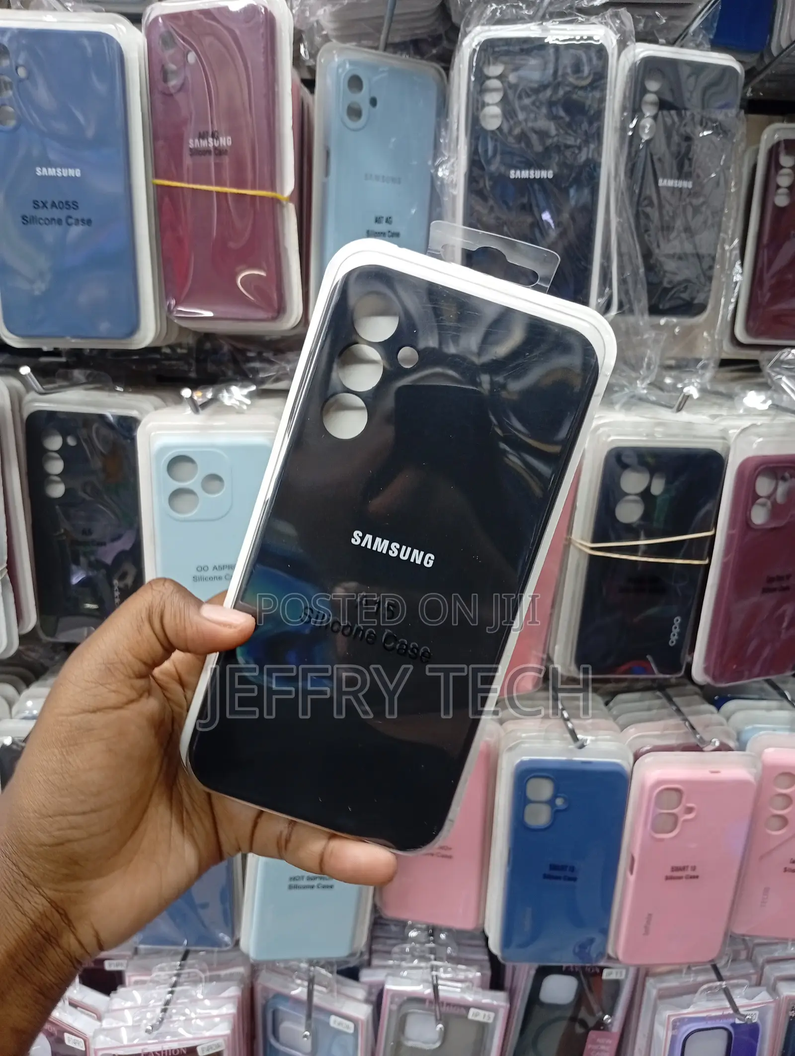 Samsung Galaxy A15 Flexible, Shock-Absorbing Plain Silicone Case-Black