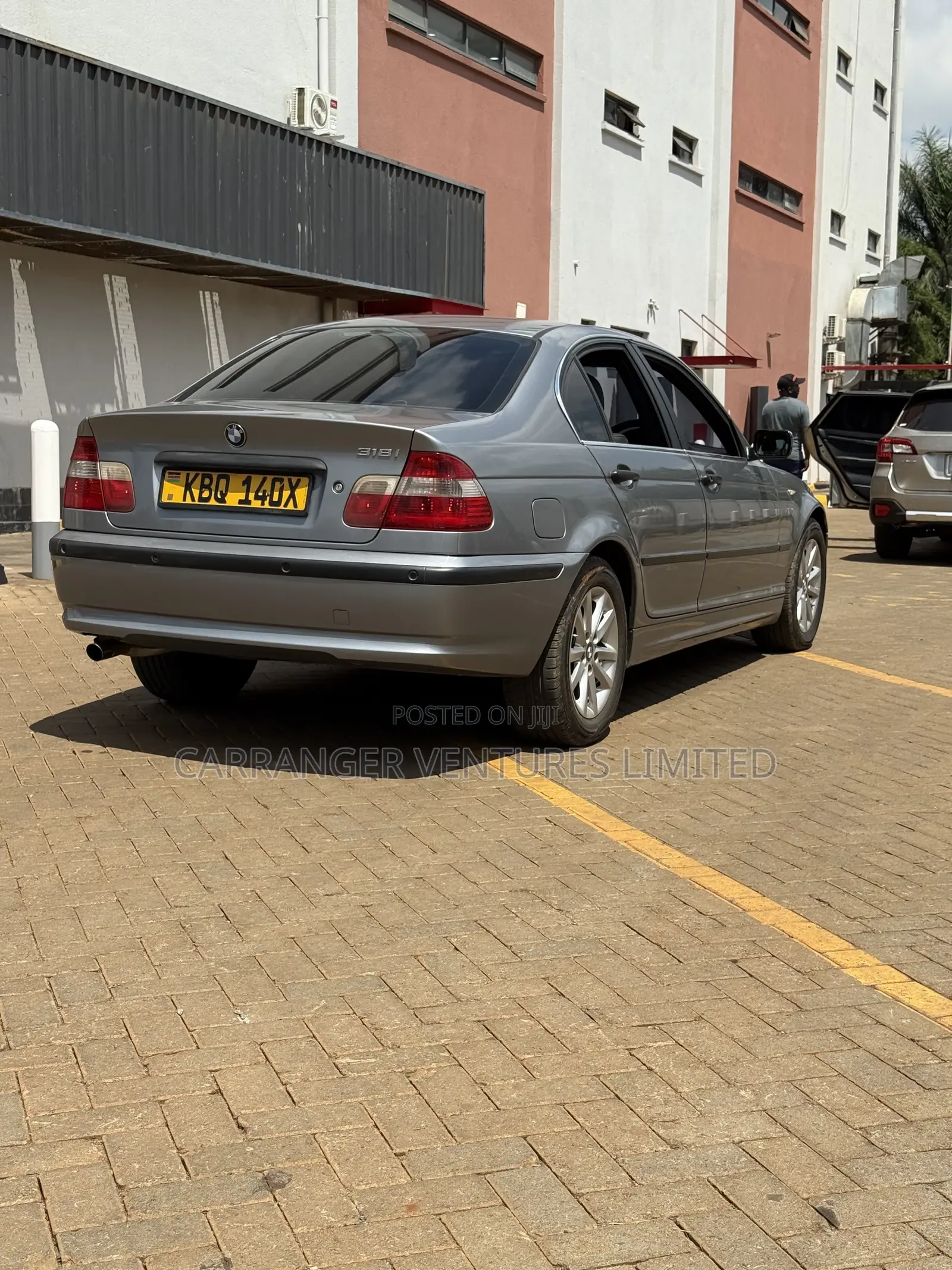 BMW 318i 2005 Gray