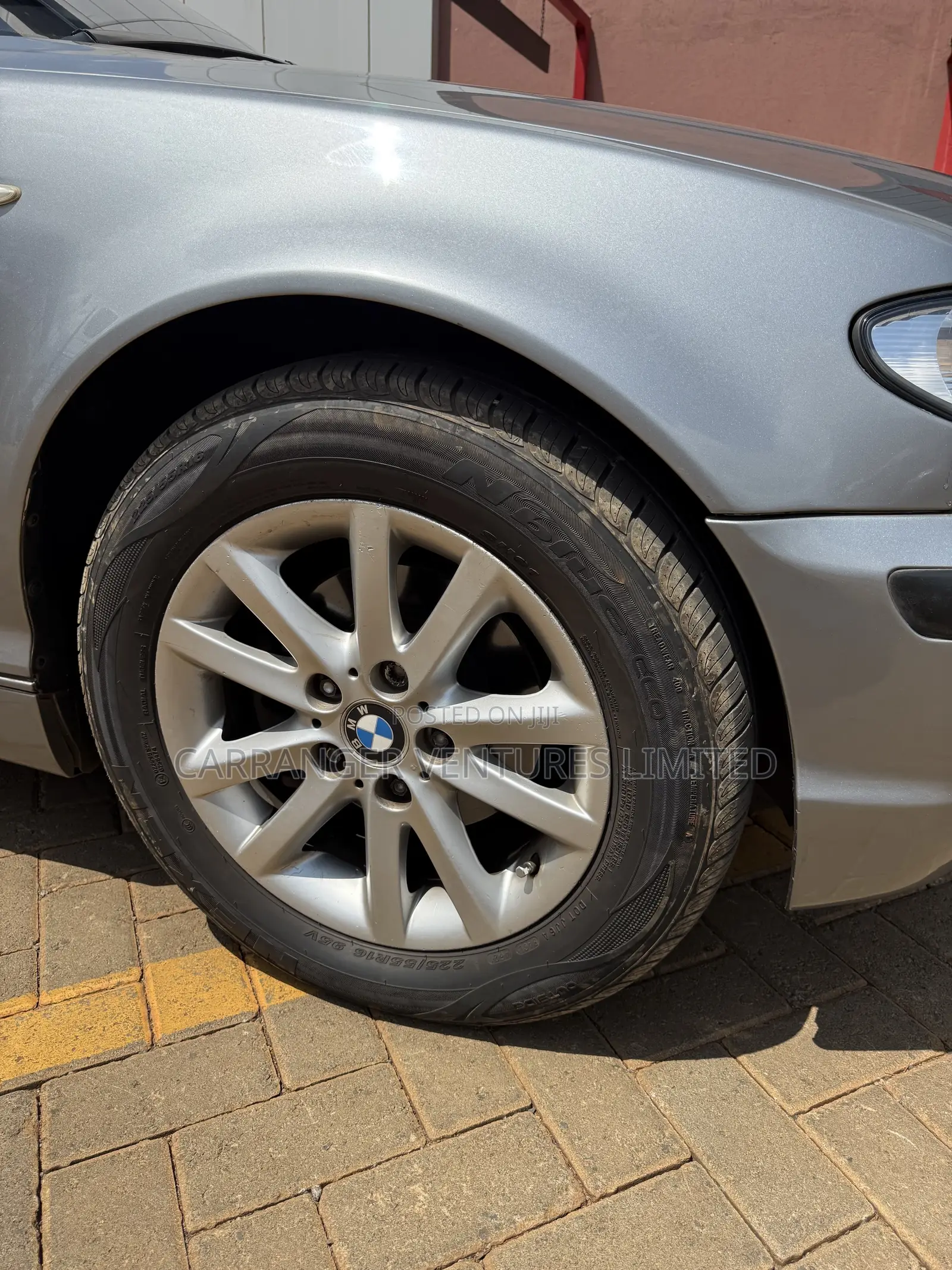 BMW 318i 2005 Gray