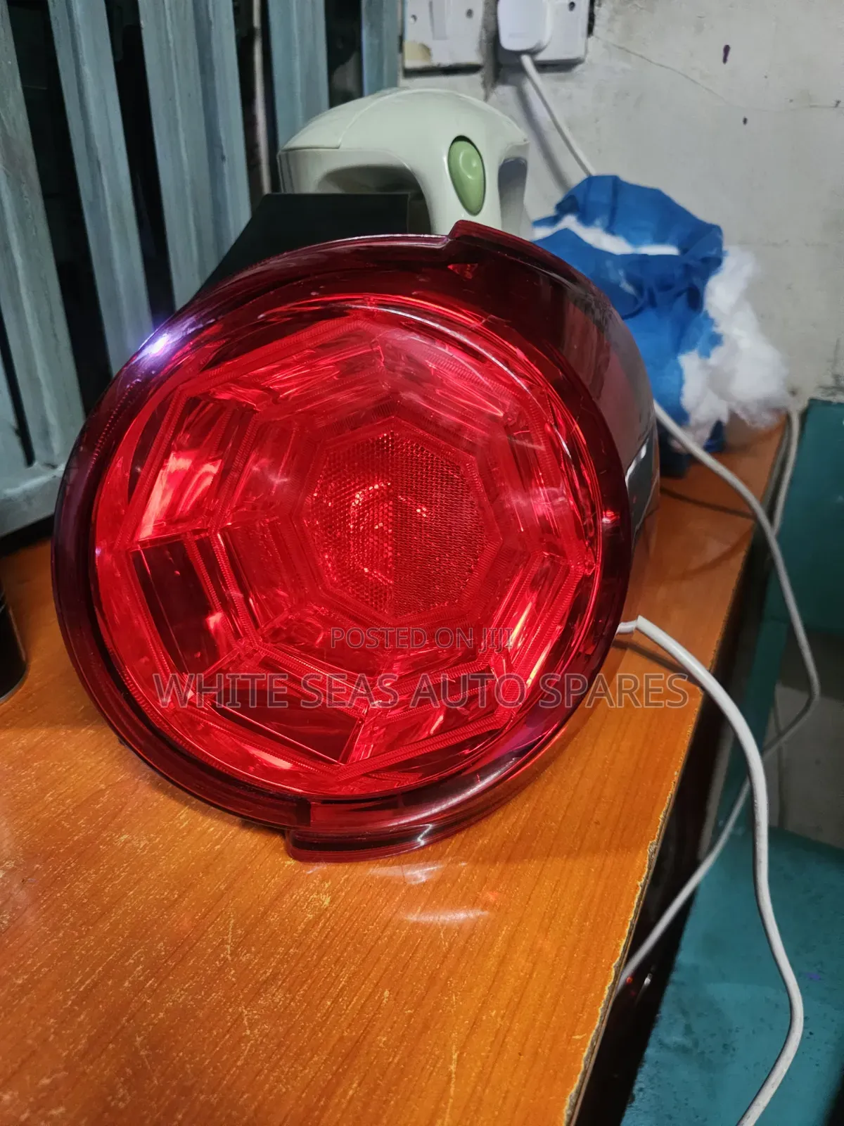 Daihatsu Cast Taillight