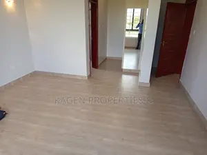 4bdrm Townhouse/Terrace in Ongata Romgai, Rimpa for sale