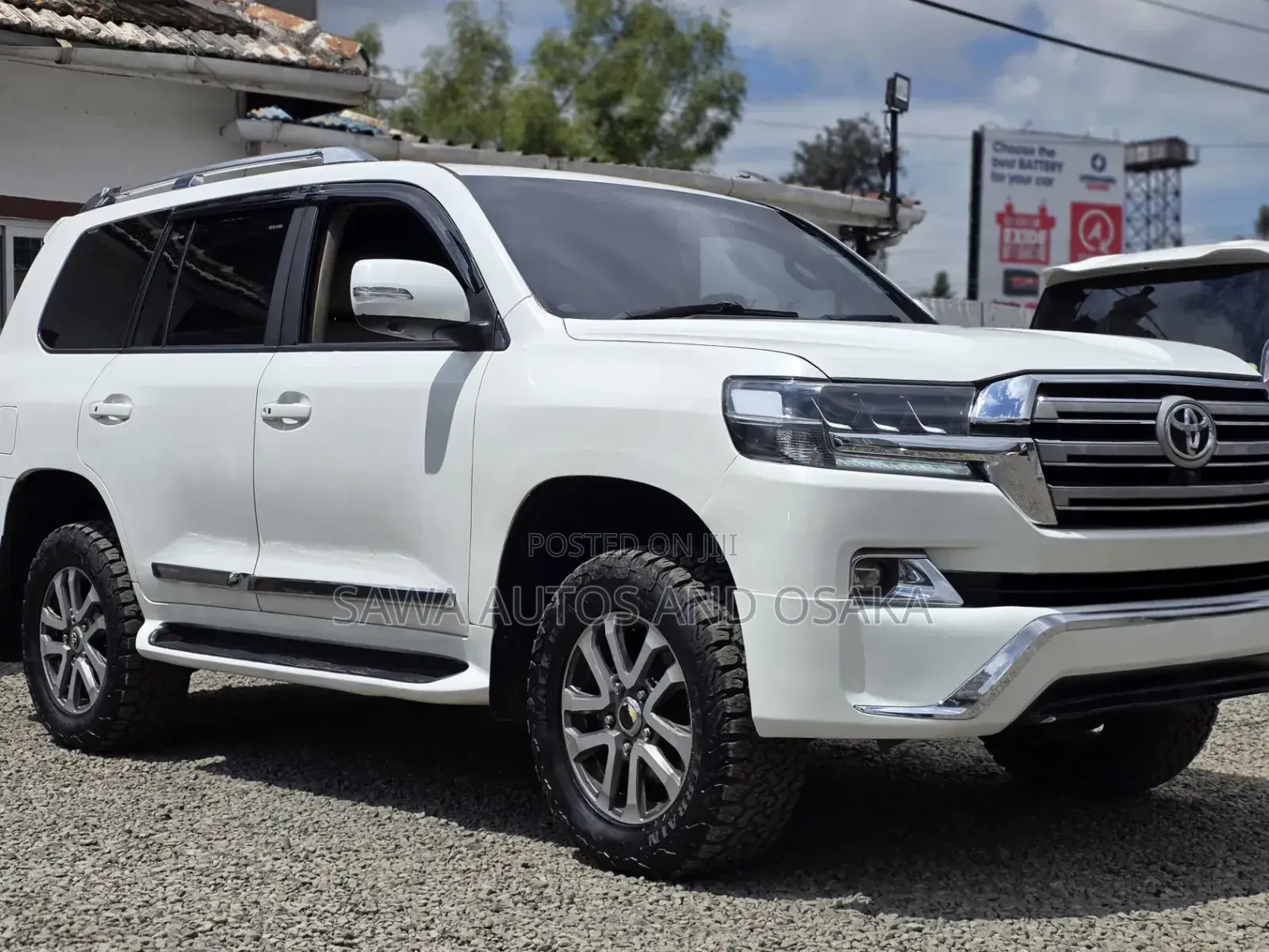 Toyota Land Cruiser 2010 Pearl