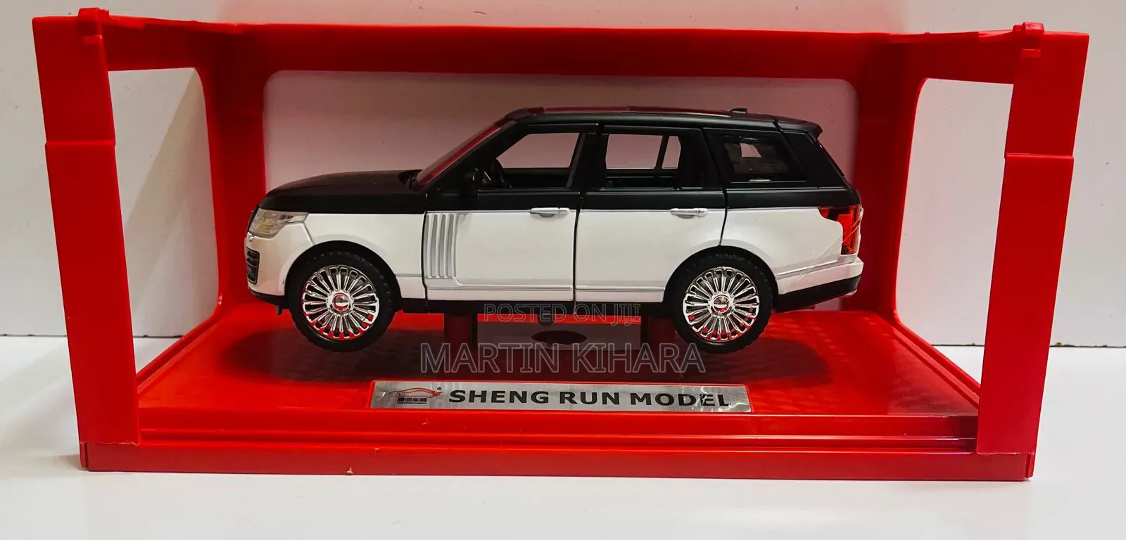 Range Rover Die Cast Model