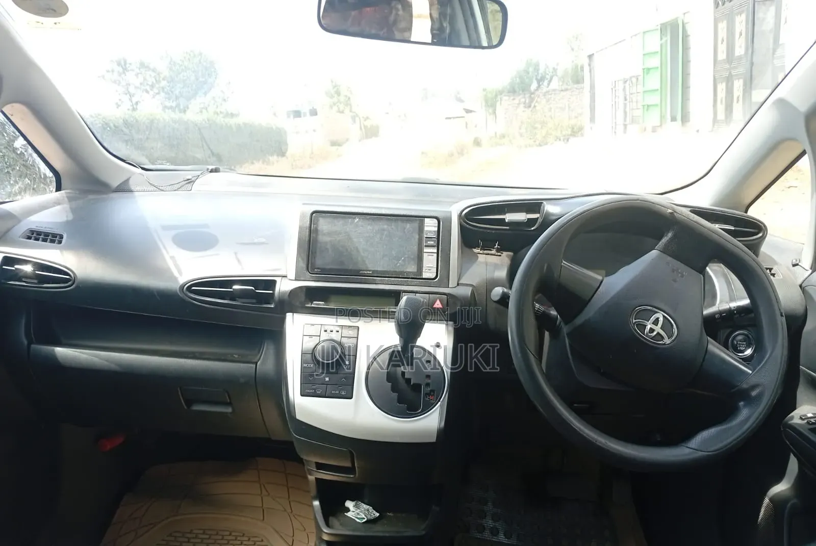 Toyota Wish 2014 White