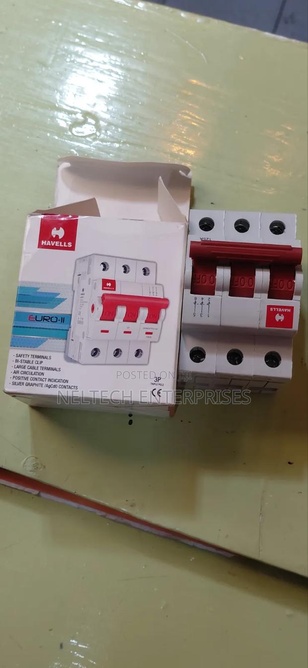 MCB Tripple Pole 125 Amps
