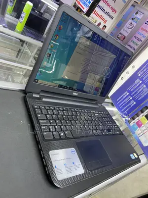 Laptop Dell Inspiron 15 4GB Intel Core i3 HDD 1T