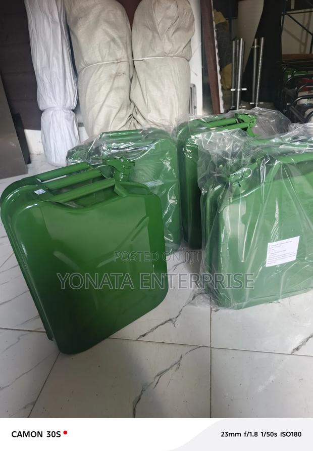 Corrosion Resistant 20l Fuel Jerrycan