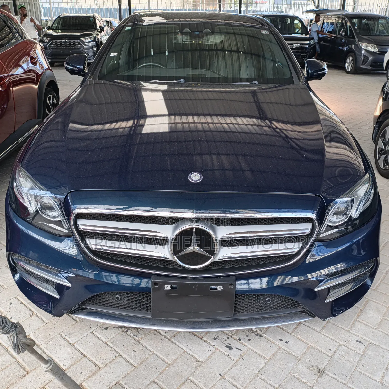 Mercedes-Benz E250 2019 Blue