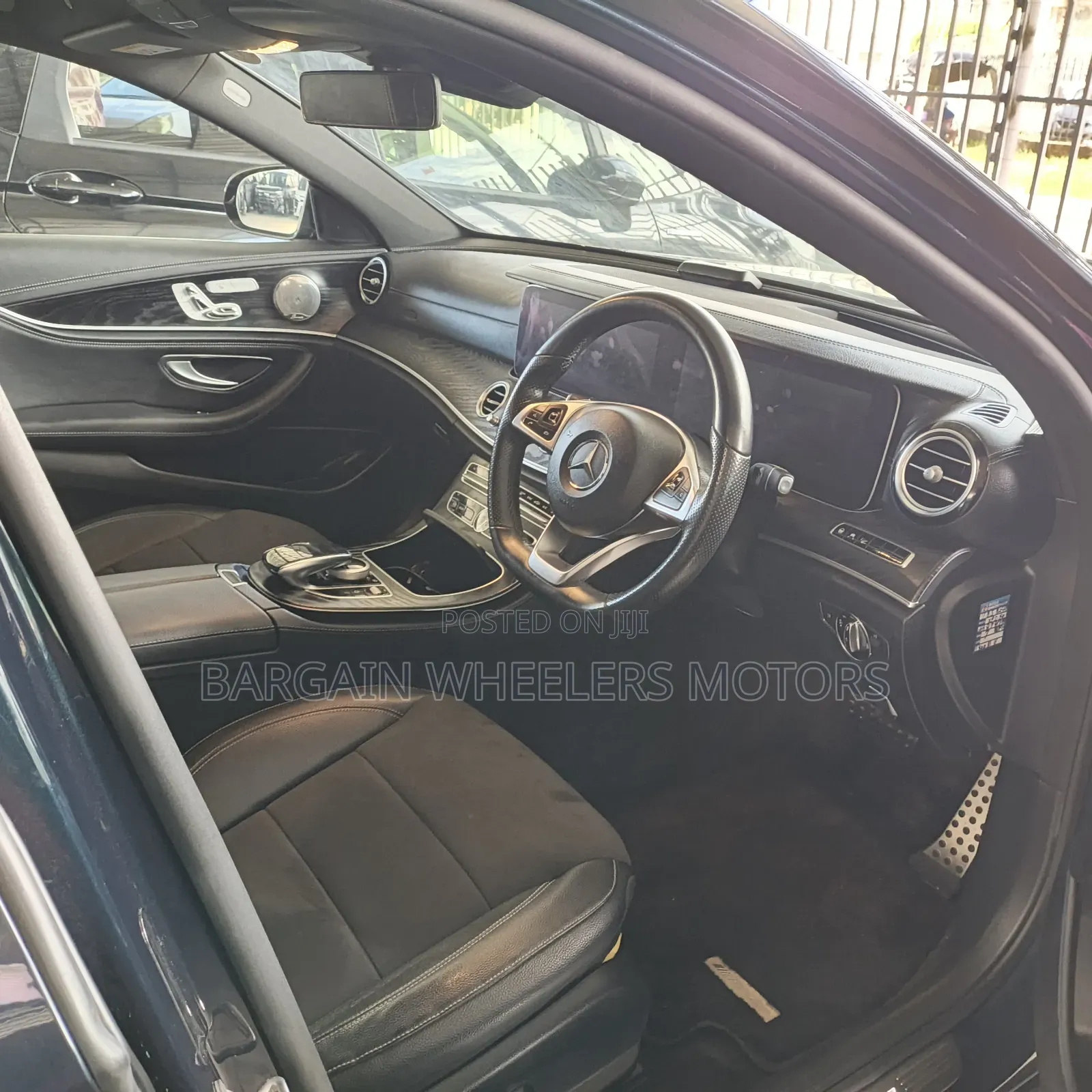 Mercedes-Benz E250 2019 Blue
