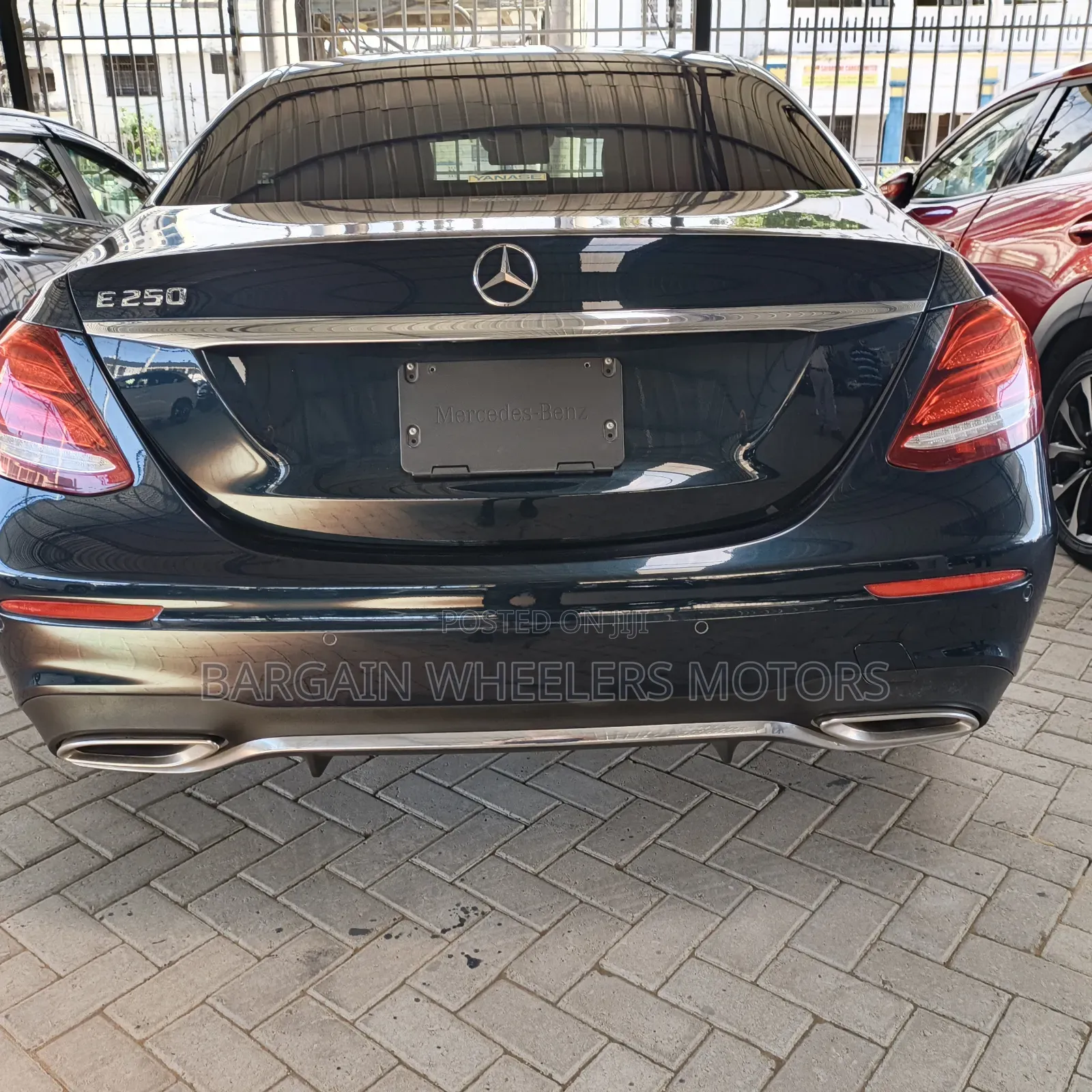 Mercedes-Benz E250 2019 Blue
