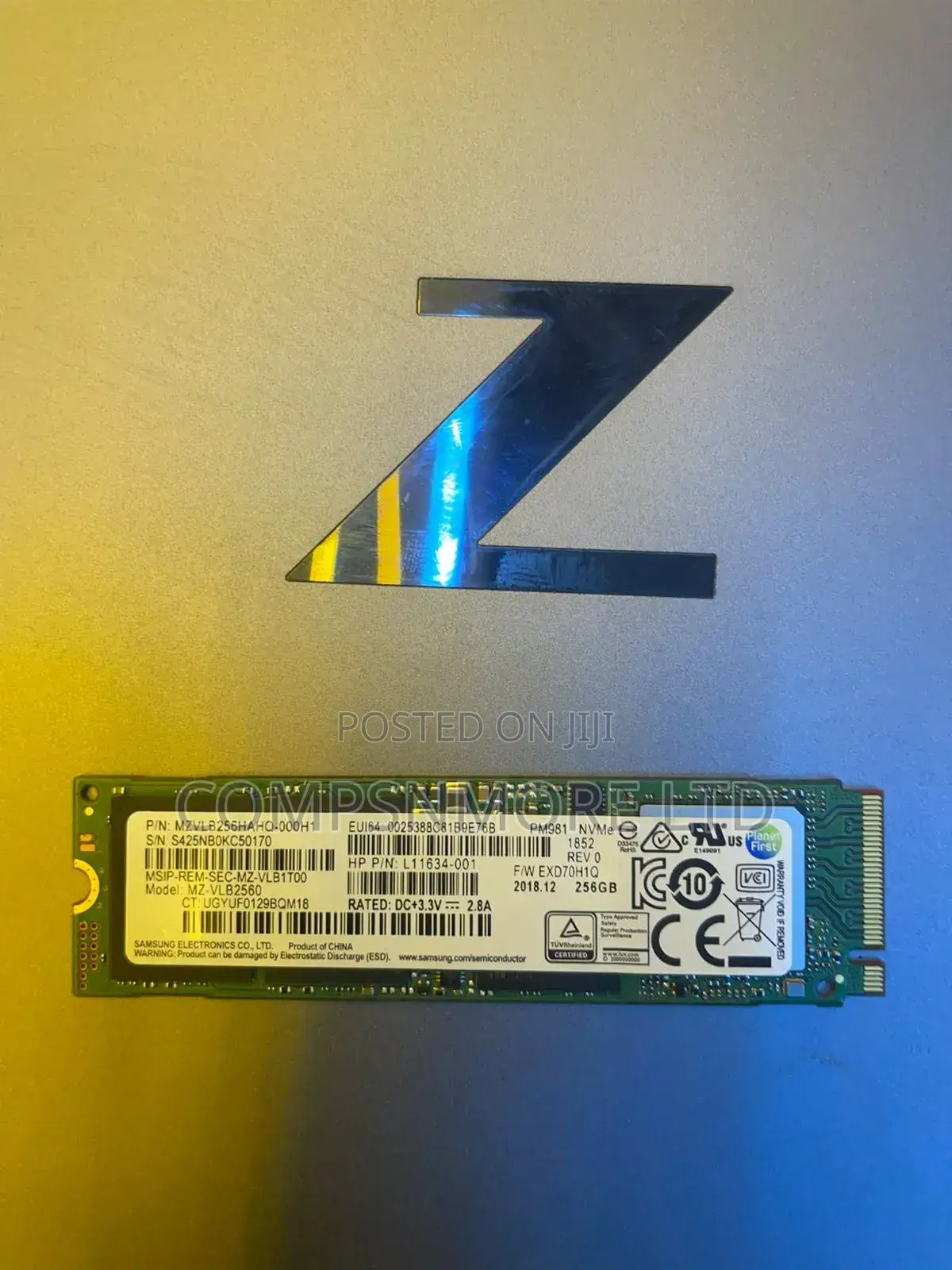 256 Gb Ssd (Nvme M.2) Single Notch