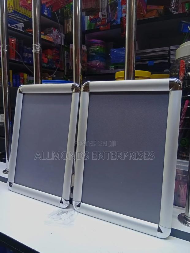 A4 Size Snapper Frame