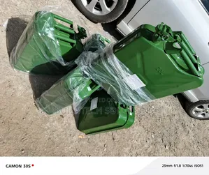Durable 20l Metallic Petrol Jerrycan