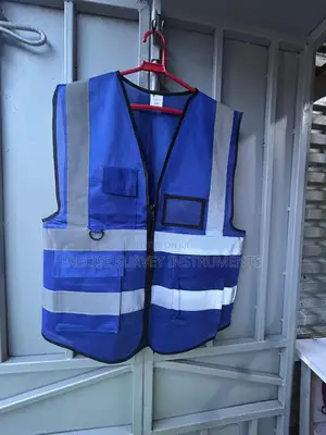 Multi-purpose Reflective Utility Vest With Secure Pockets