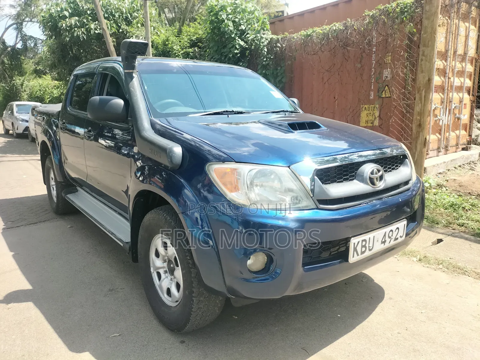 Toyota Hilux 2006 Blue