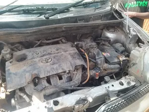 Toyota Sienta 2007 Silver