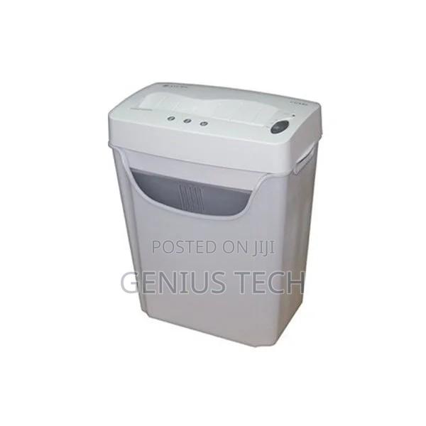 Cc0540 Paper Shredder (6-Sheet Capacity)