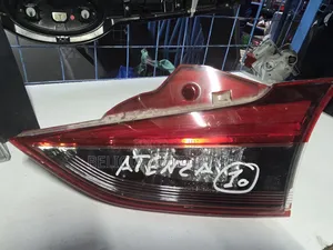 Mazda Atenza 2012 Bootlight