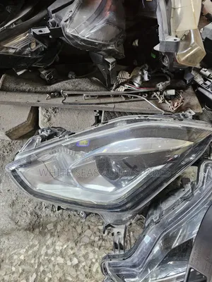 Suzuki Swift 2018 Headlight