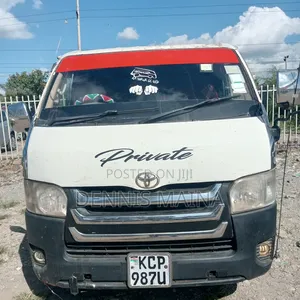 Toyota HiAce 2012 White