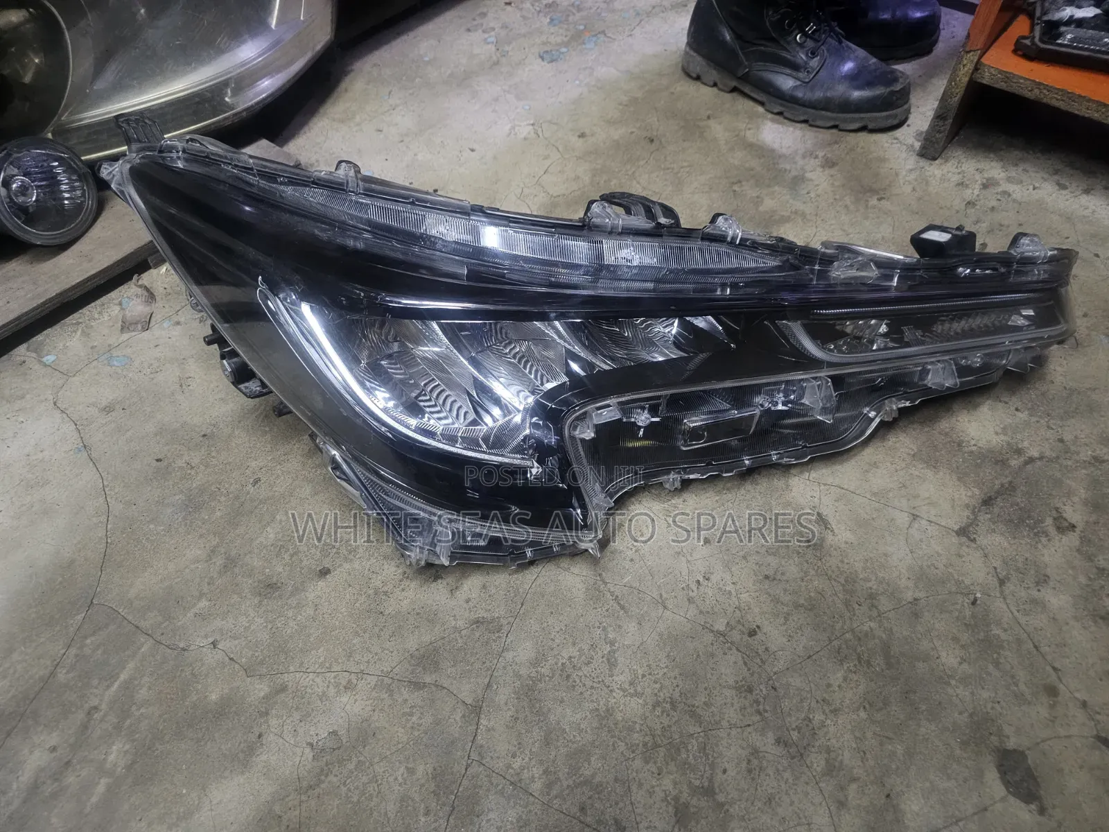 Corolla Sport 2020 Headlight
