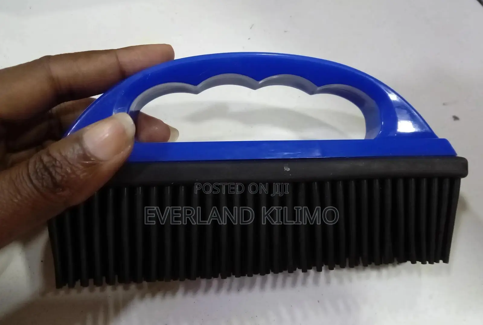 Hair Removal Brush for Cattles