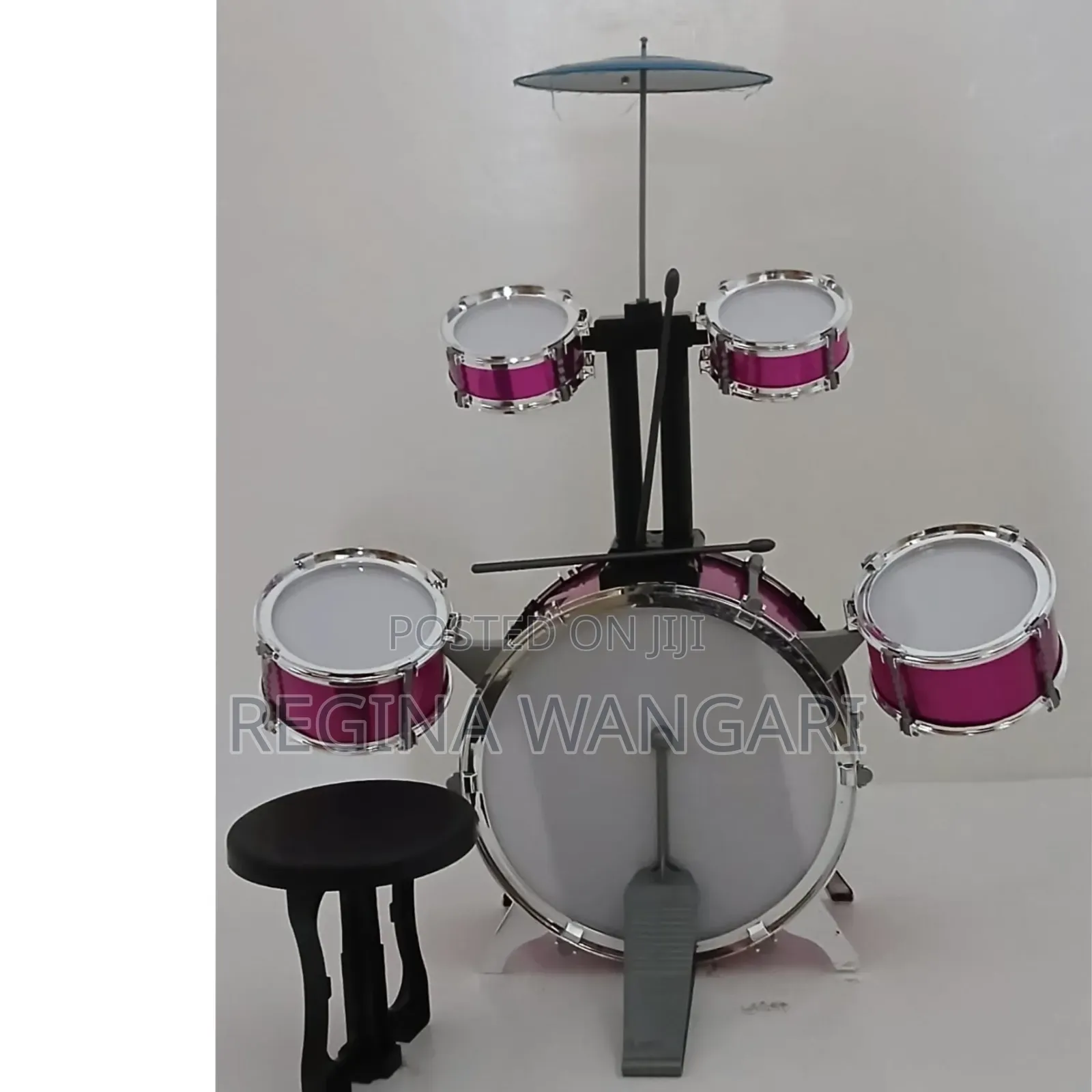 *Kids Jazz Drum Set
 Featuring 5 Drums, a Cymbal, and a Stool.