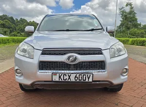 Toyota RAV4 2012 Silver