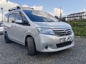 Nissan Serena 2013 Silver