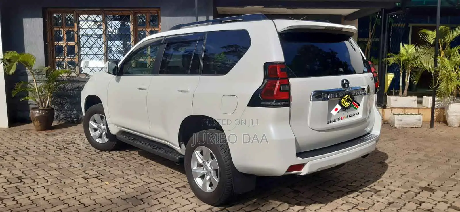 Toyota Land Cruiser Prado 2.7 2019 White