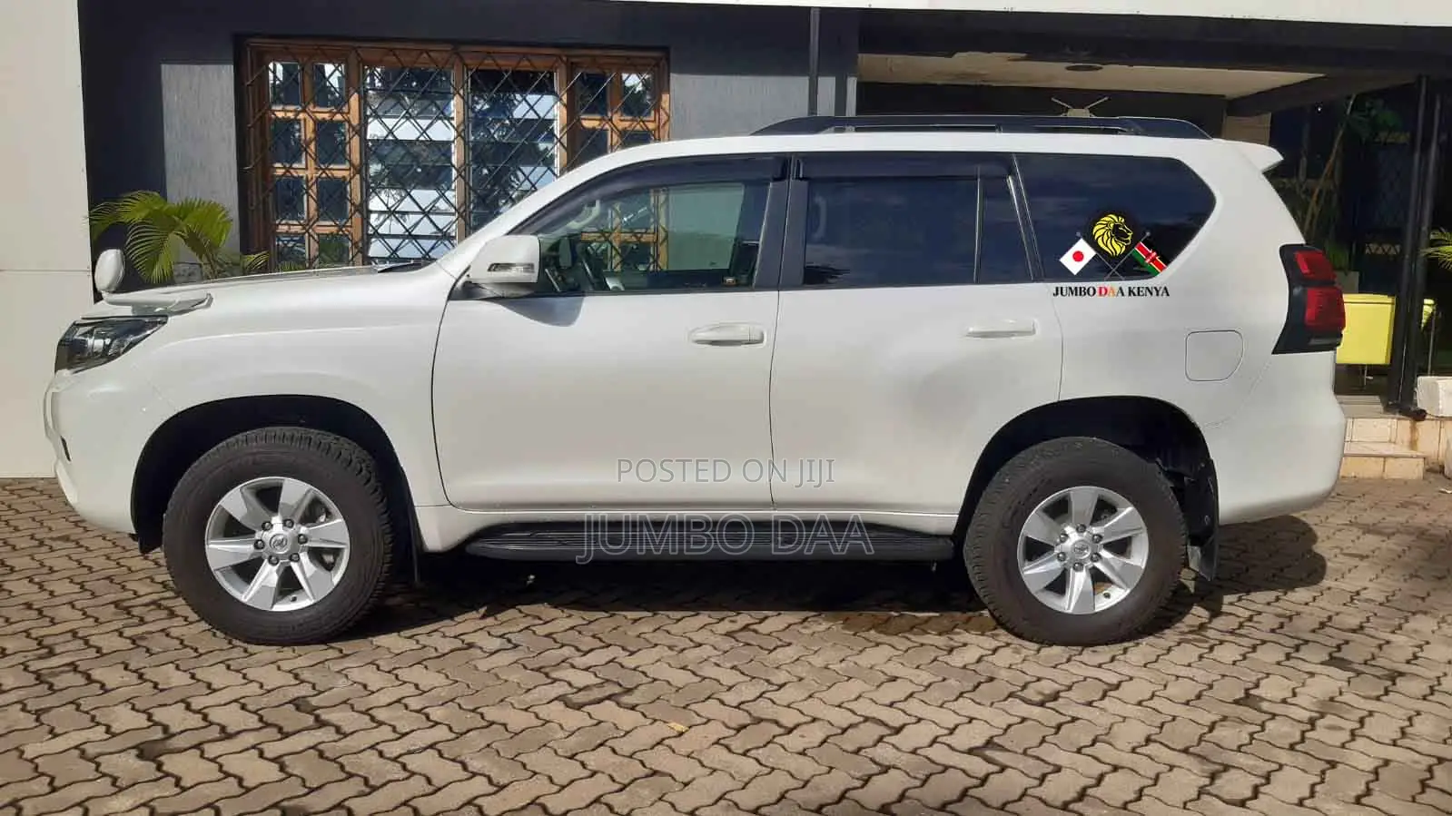 Toyota Land Cruiser Prado 2.7 2019 White