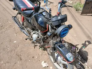 TVS HLX 125 2024 Black