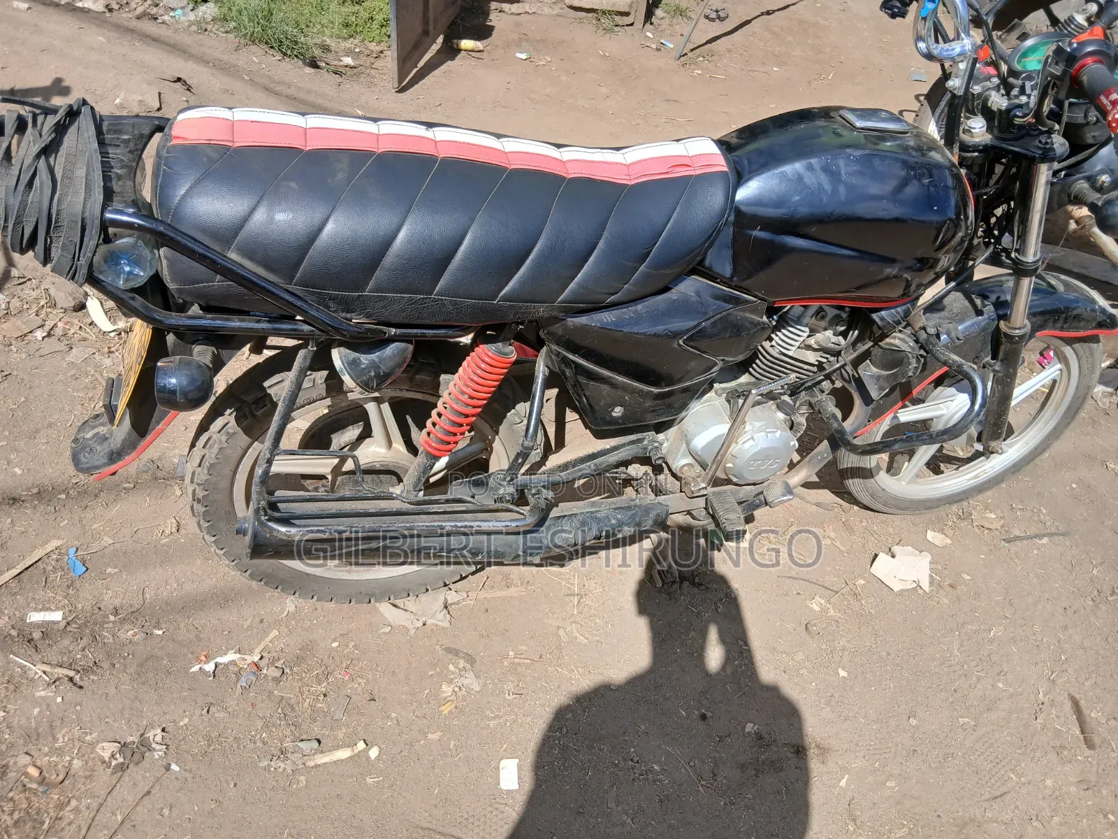 TVS HLX 125 2024 Black