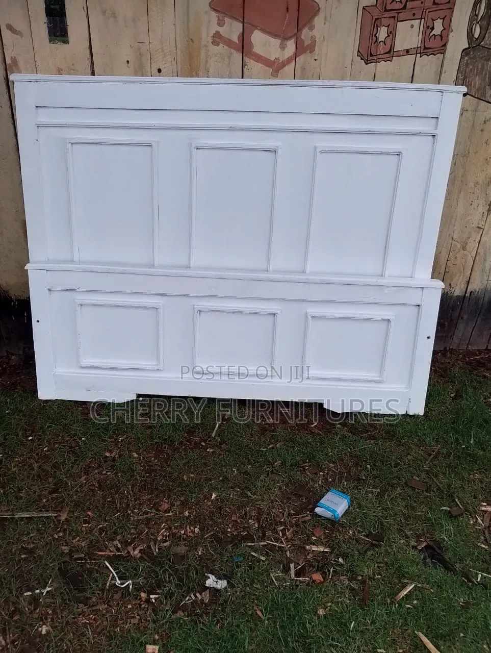 White 5*6 Mahogany Bed