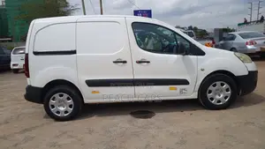 Peugeot Partner 2014 White
