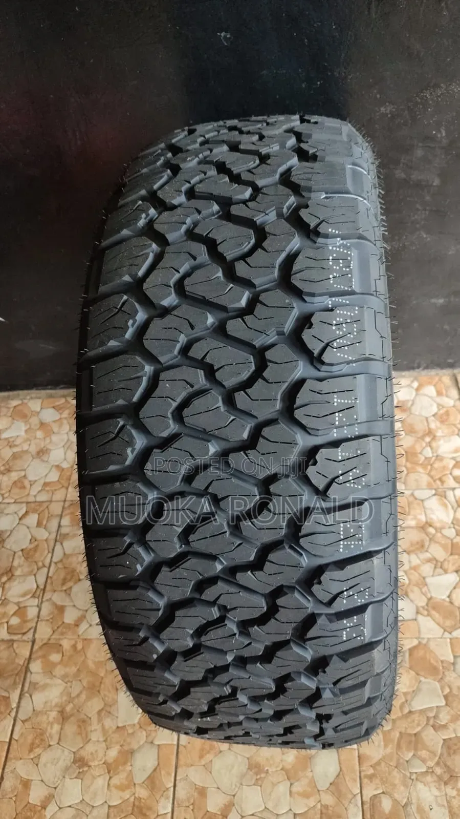 285/55r20 Powertrac Tyre a/T