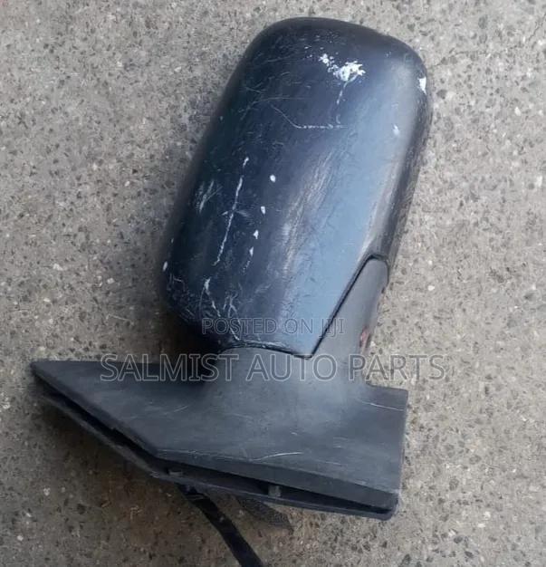 Toyota Platz Sidemirror - main view