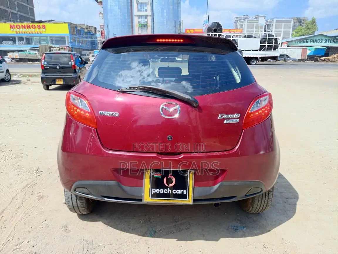 Mazda Demio 2014 Red