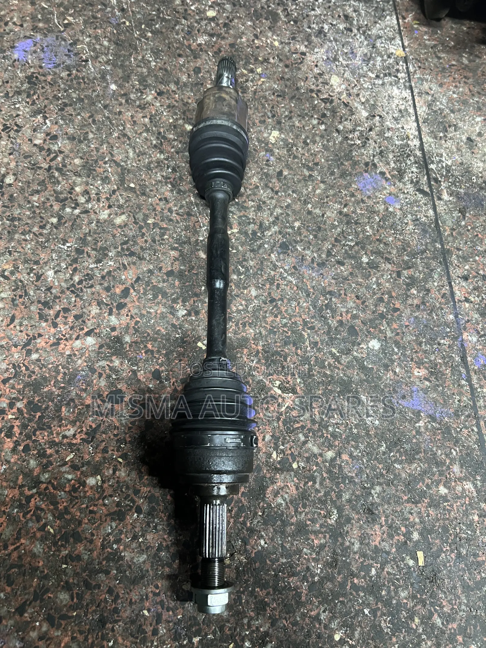 Nissan Tiida Driveshafts