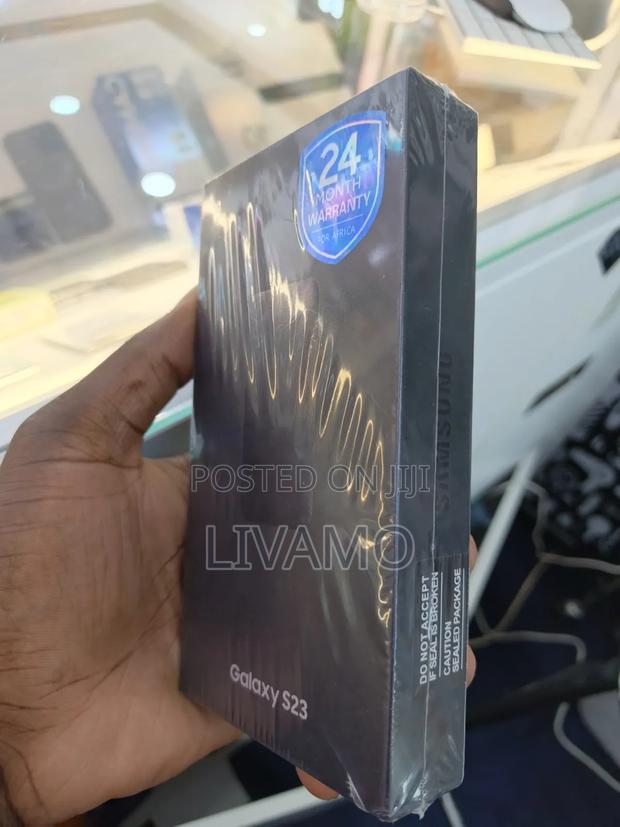 New Samsung Galaxy S23 128 GB Gray - thumbnail 3