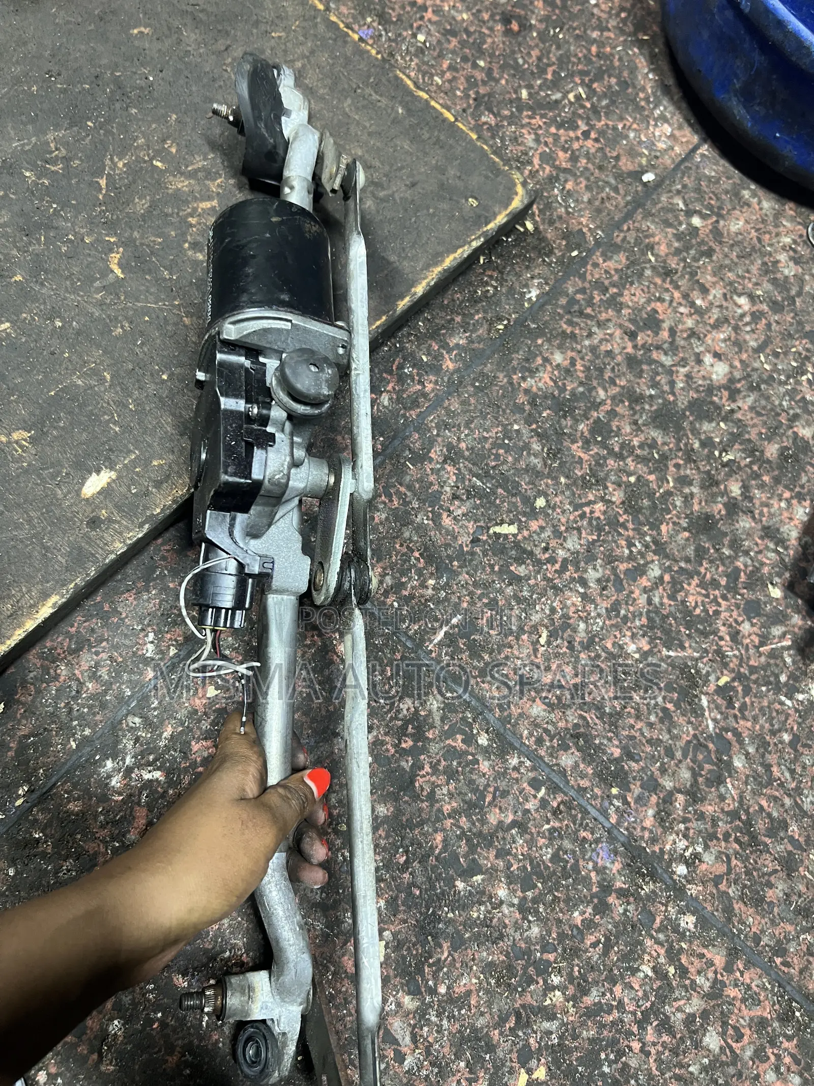 Wiper System for Probox