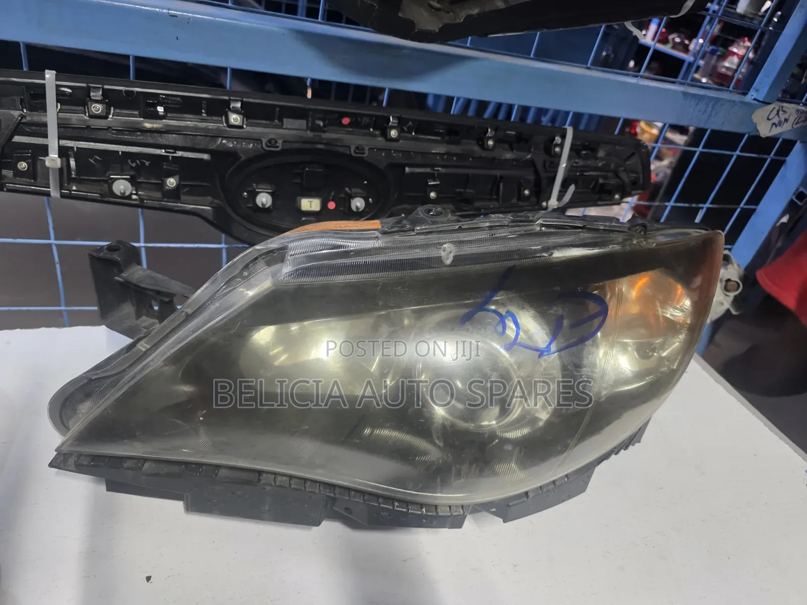 Subaru Impera N14 Xenon