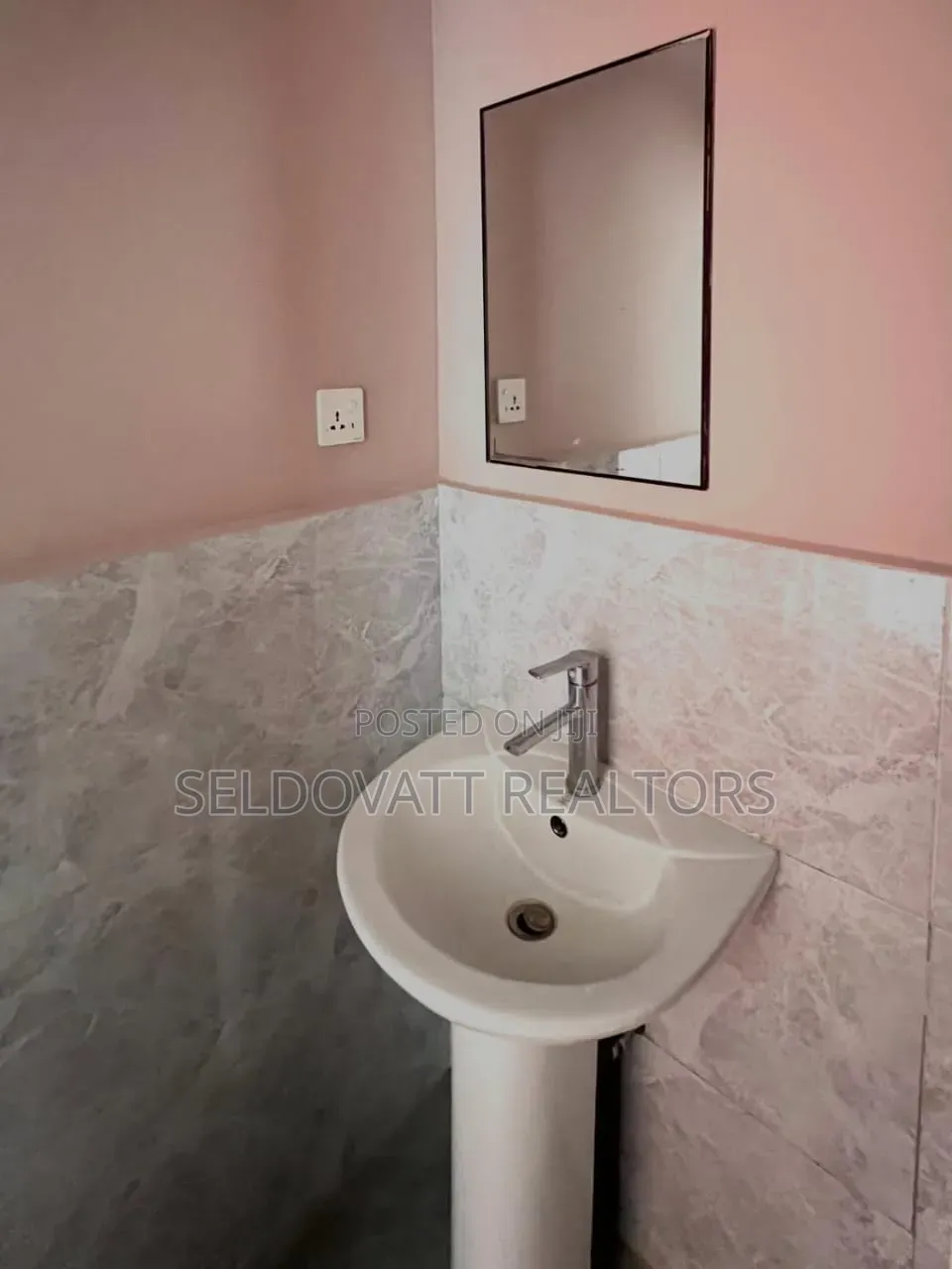 1bdrm Apartment in Ngong Road, Racecourse for rent